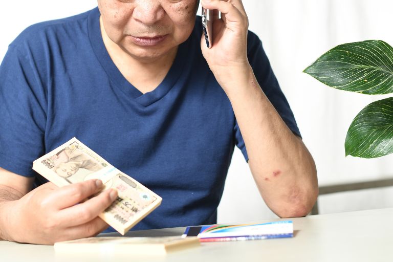 「制限なし」は違法業者なので利用しないよう注意